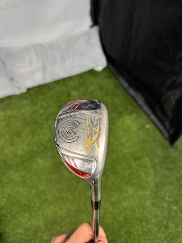 Cleveland Hibore XLS 3i Hybrid Fujikura 55g Regular Flex Shaft RH