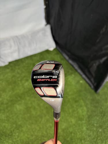 Cobra Baffler Trail + 3 Hybrid 19* Graphite Design 65 Senior Flex Shaft RH