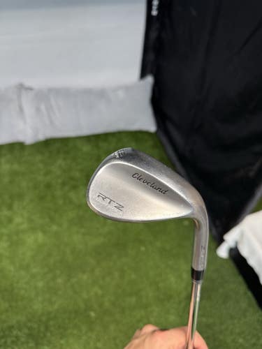 Cleveland RTZ Tour Rack 56* Adapt 8 Wedge DG Tour S400 Stiff Shaft RH