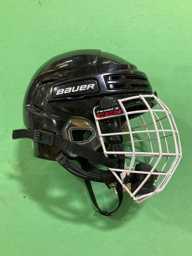 Used Medium Bauer Re-Akt 75 Helmet