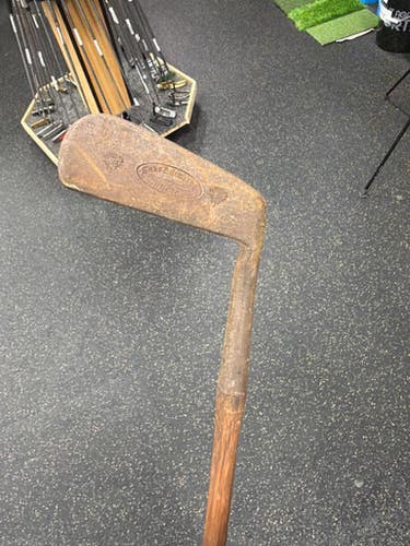 Used VINTAGE WOOD IRON Golf Accessory 11337-S000490385