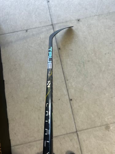 Junior True Catalyst 5x3 Left Hand Hockey Stick T92.5 40 Flex (Used)
