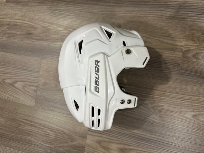 Small Bauer Re-Akt 200 Helmet (Used)