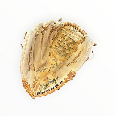 Used Rawlings RBG 224 BB/SB Glove LH Throw Black 11" 11375-S000378949