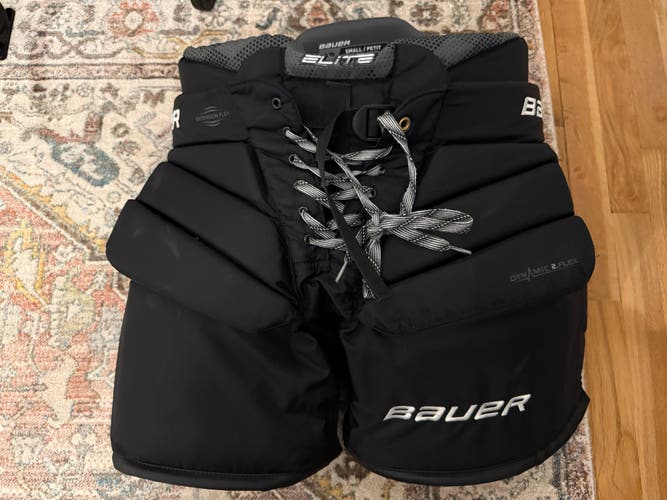 Senior Small Bauer S23 Elite Hockey Goalie Pants (Used)