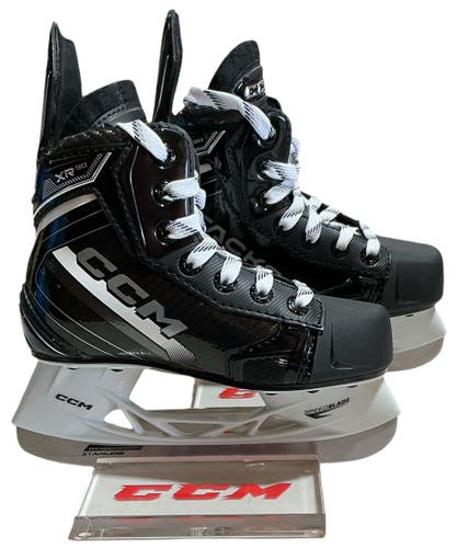 Black CCM Tacks XR 90 Hockey Skates Regular Width Youth 12 (New) 8023 (PRICE MIGHT NEED ADJUSTMENT)