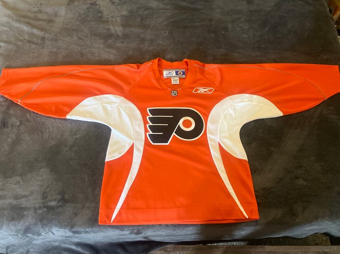 Philadelphia Flyers Orange practice jersey