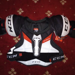 Junior Medium CCM JetSpeed FT475 Shoulder Pads (New)