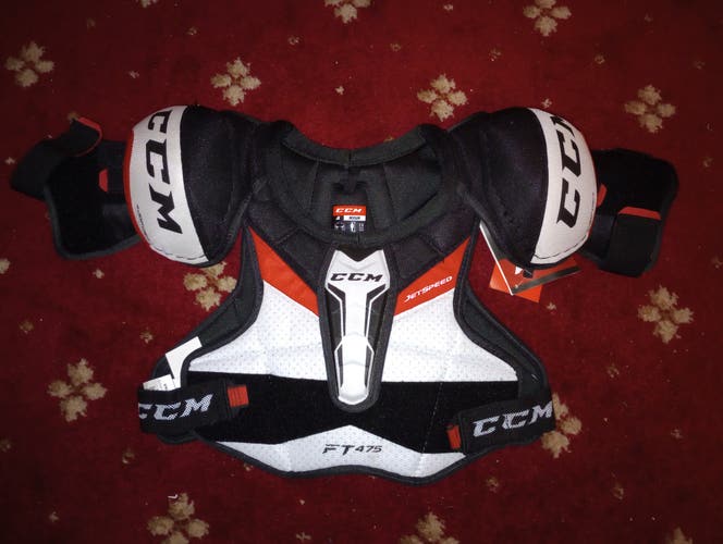 Junior Medium CCM JetSpeed FT475 Shoulder Pads (New)