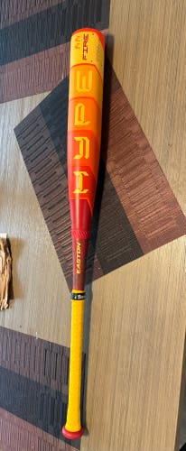 Easton Hype Fire Composite USSSA Certified Bat (-5) 27 oz 32" (Used)