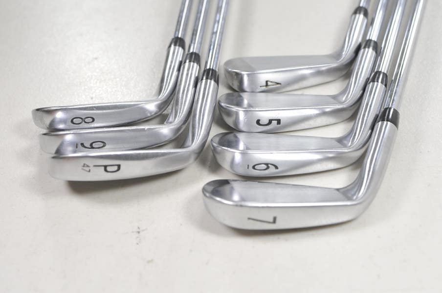 Titleist 620 CB 4-PW Iron Set X-Stiff Flex Project X LZ 6.5 125g