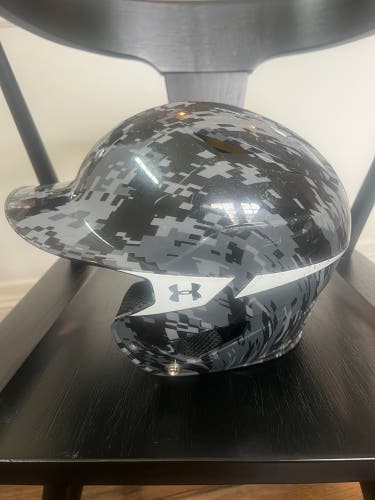 6 3/4 Under Armour UABH2-110 Batting Helmet (Used)