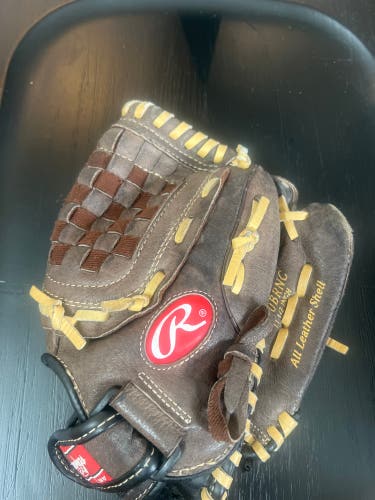 2022 Rawlings Highlight Series RH Infield Baseball Glove 11.5" (Used)