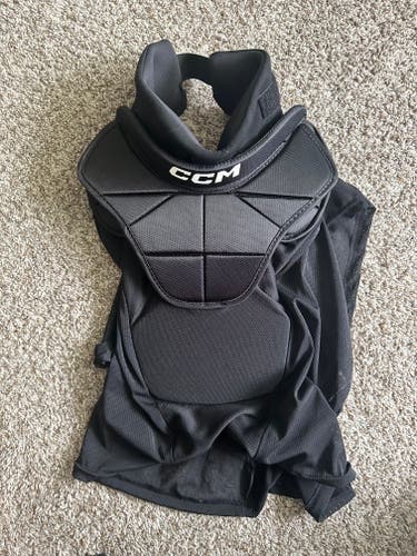 CCM Pro Goalie Neck Guard (BNQ Certified)