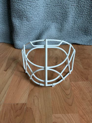 Senior Sportmask Goalie Mask (Used)
