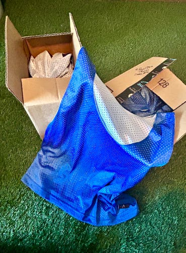 Royal Blue, Size Medium/Large Men's Lacrosse Pinnies New)
