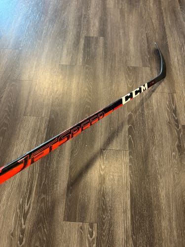 Senior CCM JetSpeed FT455 Hockey Stick | RH P29