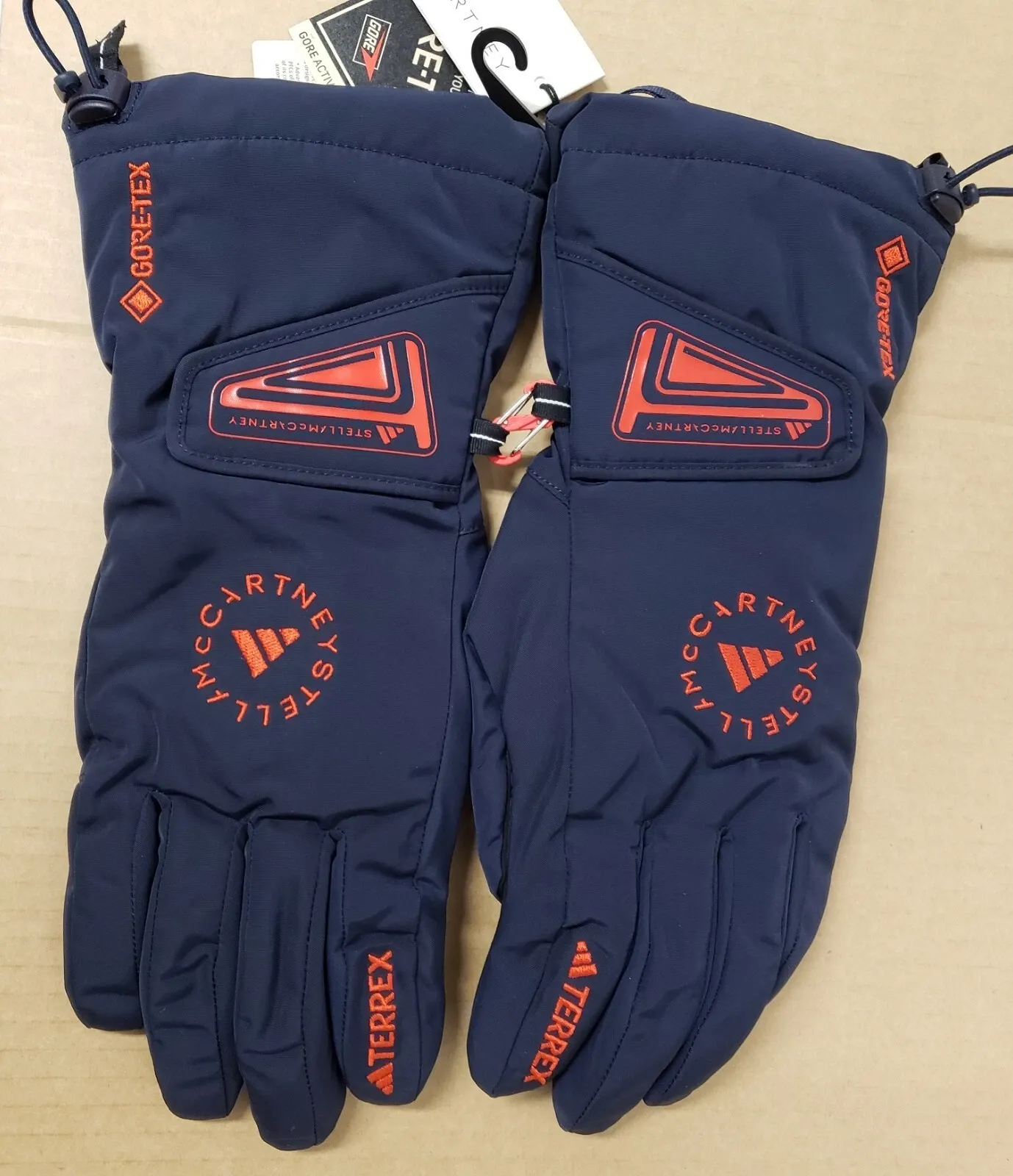 新品 Stella Mccartney winter Gloves Medium Women's Adidas Gloves (New) Stella McCartney Terrex Snow