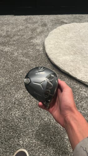 Men's TaylorMade Qi35 Right Handed Driver 9 Loft (Used)