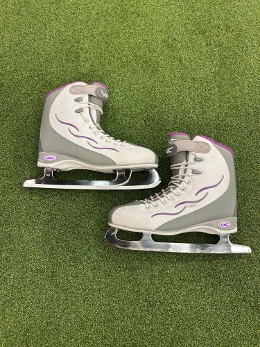 Vic Soft Figure Skates | Size 9