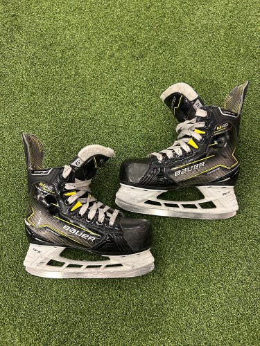 Youth Bauer Supreme M40 Hockey Skates | Y12