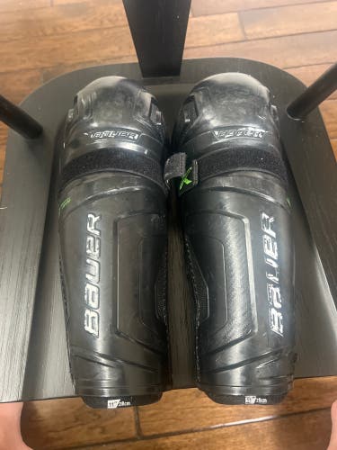 Junior Bauer X 11" Shin Pads (Used)