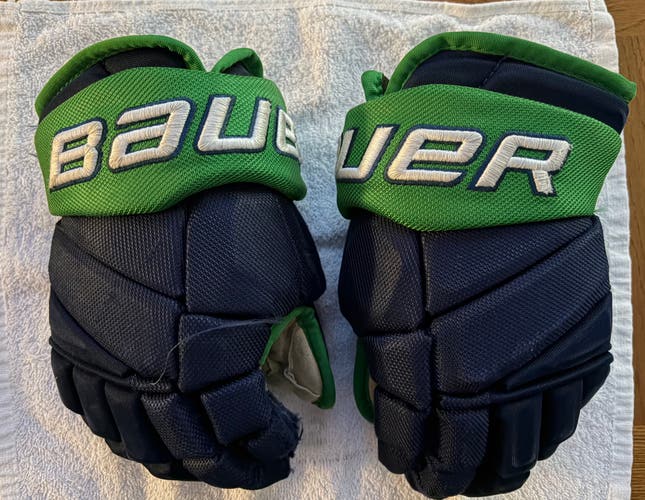Bauer Vapor Pro Team Gloves 12" (Used)