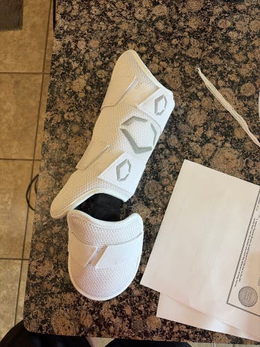 White Senior EvoShield Leg guard Shin Guards (Used)