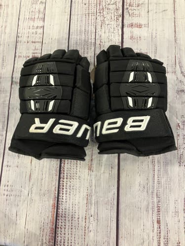 Black Senior Bauer Pro Series Gloves 14" (New)