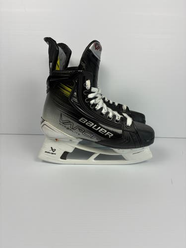 New Size 4 Fit 1 Intermediate Bauer Vapor Hyperlite 2 Hockey Skates