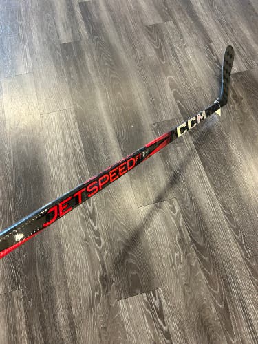 Senior CCM JetSpeed FT7 Pro Hockey Stick | LH P90TM "Tyson Jost"