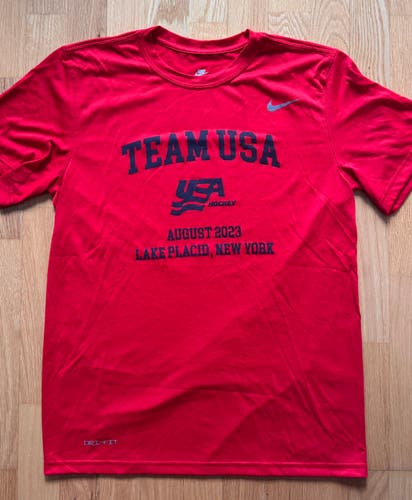 Pro Stock Team USA Hockey Nike T-Shirt - Size M (NEW)