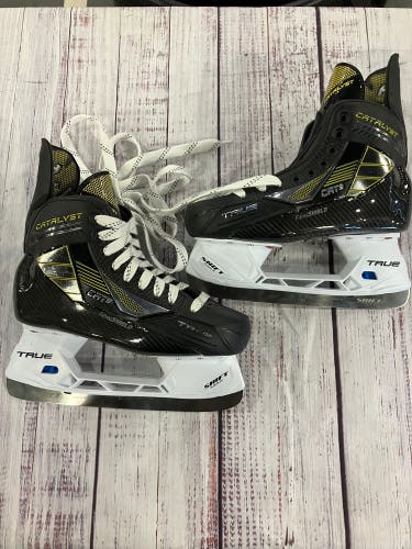 Senior True Catalyst 9 Hockey Skates Regular Width 7.5 (New)