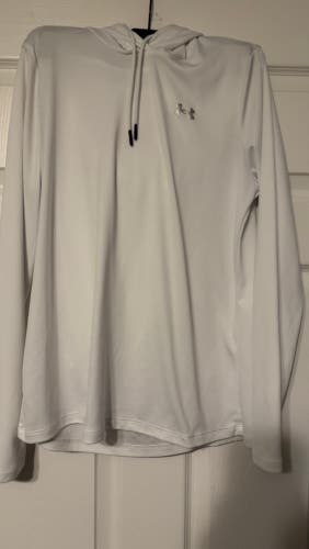 White Small Men's Under Armour Hoodie Long Sleeve Shirt (Used)