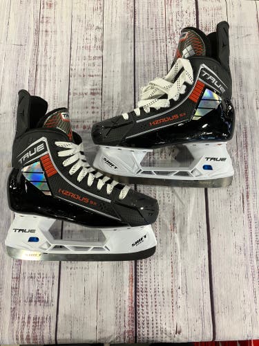 Senior True HZRDUS 5x Hockey Skates Regular Width 7.5 (New)