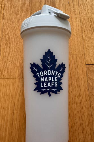Pro Stock NHL Toronto Maple Leafs Shaker Water Bottle - NEW
