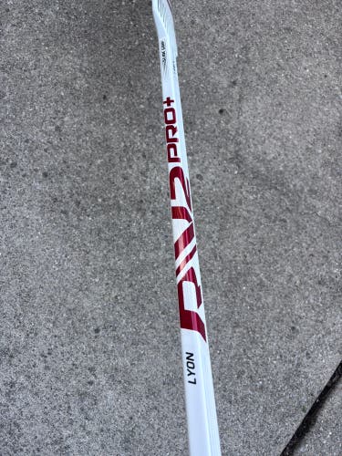 Senior Warrior Ritual V2 Pro+ Right Handed Hockey Stick Less Than 30 Flex Pro Stock (New)