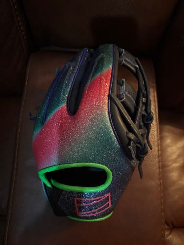 Rawlings Baseball Glove
