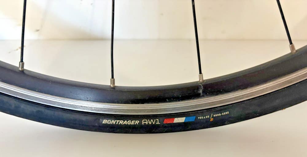 Bontrager SSR 24-Radial Spoke 622x15 Black Aluminum 700C Front