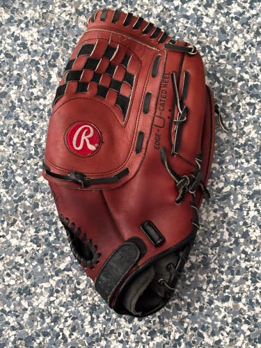 Rawlings RH Softball Glove 14" (Used)