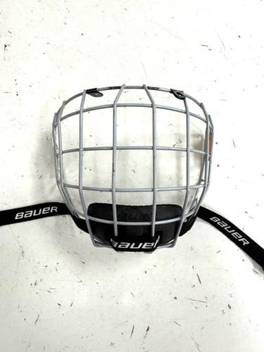 Used Bauer PRODIGY Hockey Wire Mask Grey One Size 11860-C000311121