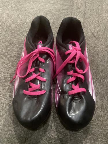 Used Umbro Soccer Cleats Pink Junior 02.5 11614-S000239077