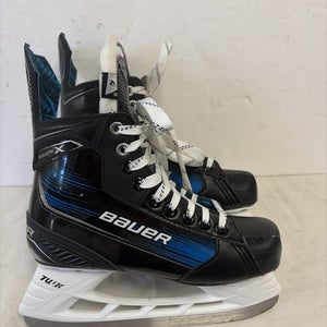 Junior Size 4 Bauer X Ice Hockey Skates. Excellent Condition