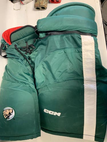 Used CCM HP45 BEMIDJI Senior Pant Green MD 11823-S000040312