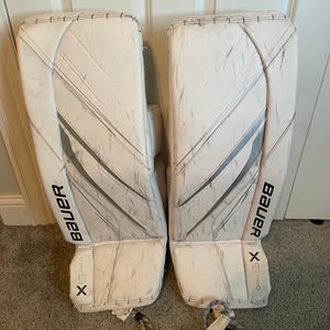 30" Bauer Vapor X5 Pro Goalie Leg Pads (Used)