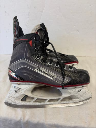 Bauer Vapor X600 Hockey Skates Regular Width Size 4 (Used)