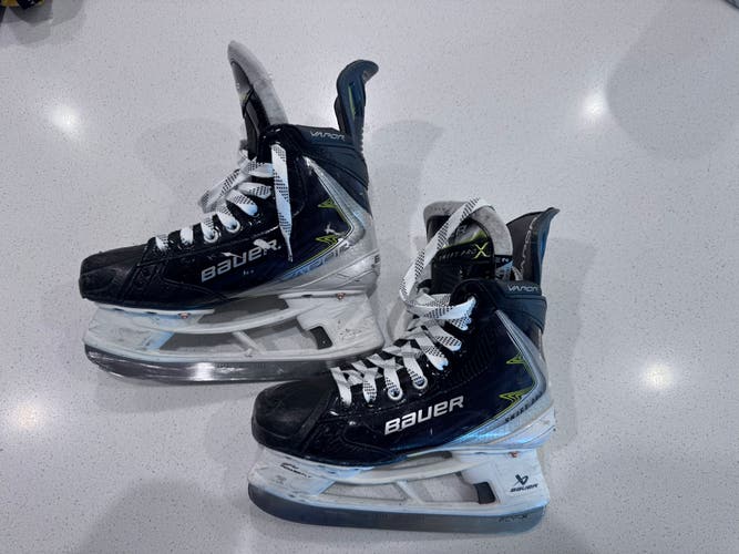Bauer Hockey Skates Size 4.5 (Used)