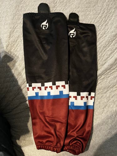 Senior Medium Premium Socks (Used)