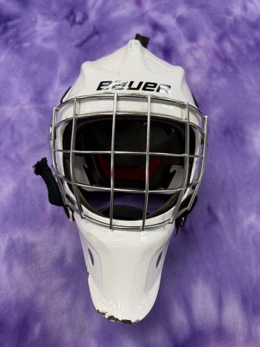 White Senior Bauer Goalie Mask (Used)