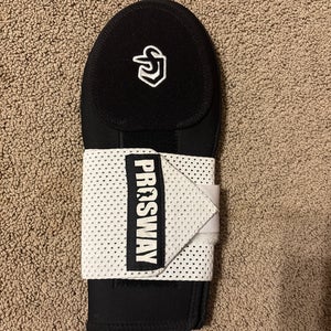 Black Senior Sliding Mitt (New)